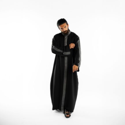 SHUMOKH BLACK JILBAB